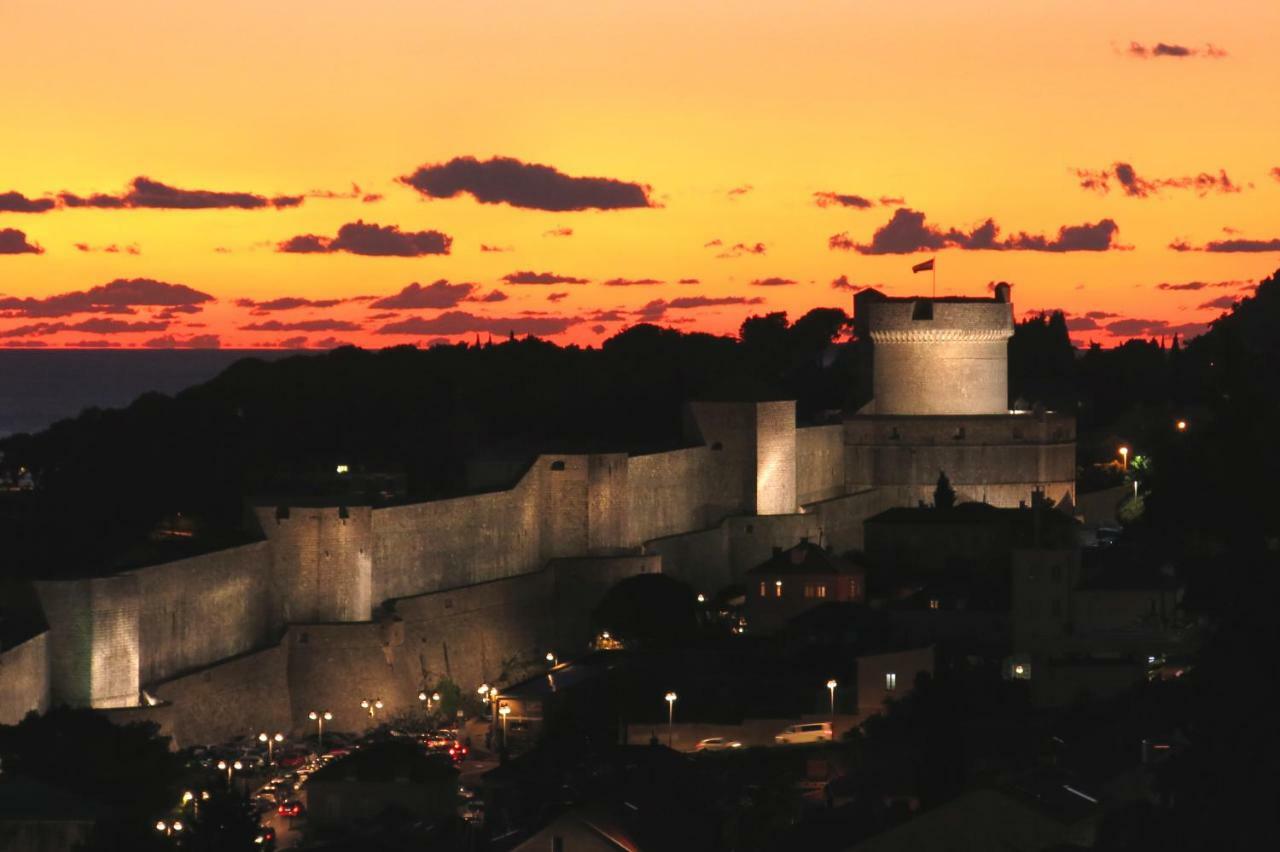 Two-Bedroom Apartment "Belvedere Dubrovnik" - Old Town And Sea Views エクステリア 写真
